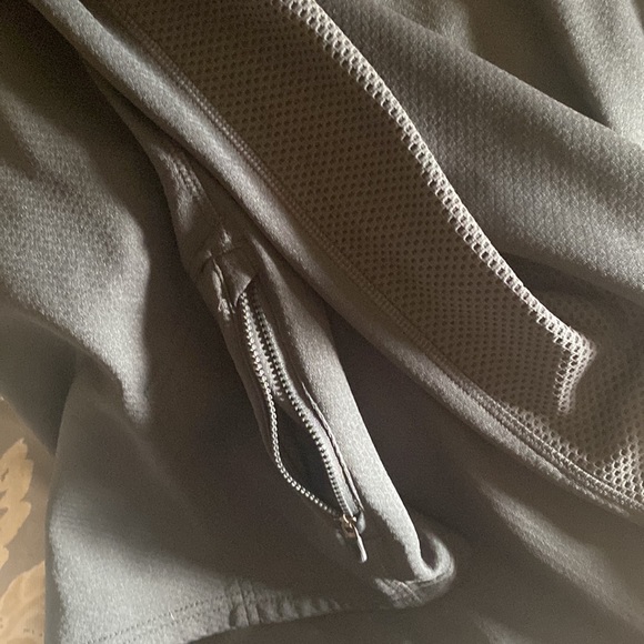 Nike Men’s Army Pull Over - Picture 4 of 6